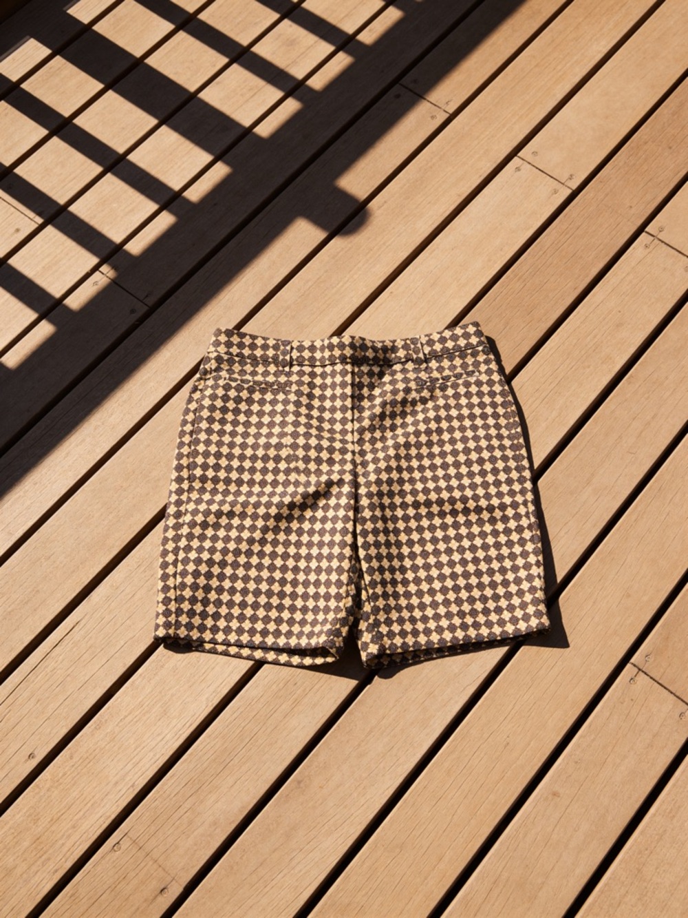 Women’s Lands’ End Bermuda Shorts Fit 2 Checkered Plaid Beige Brown Size 10 EUC